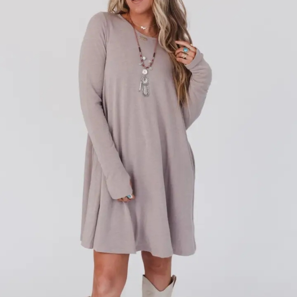 Jake Crewneck Long Sleeve Dress( Mocha)